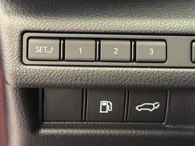 LEXUS LBX 1.5 Hybrid Vibrant Edition AWD