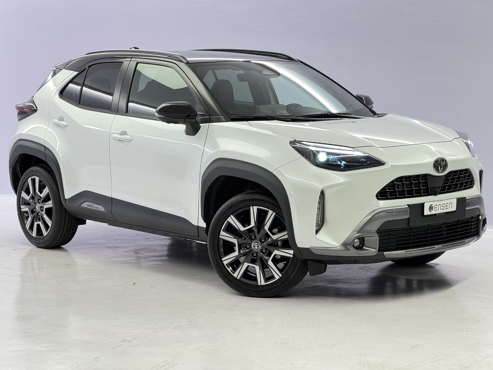 Yaris Cross 1.5 VVT-i HSD Premium AWD-i