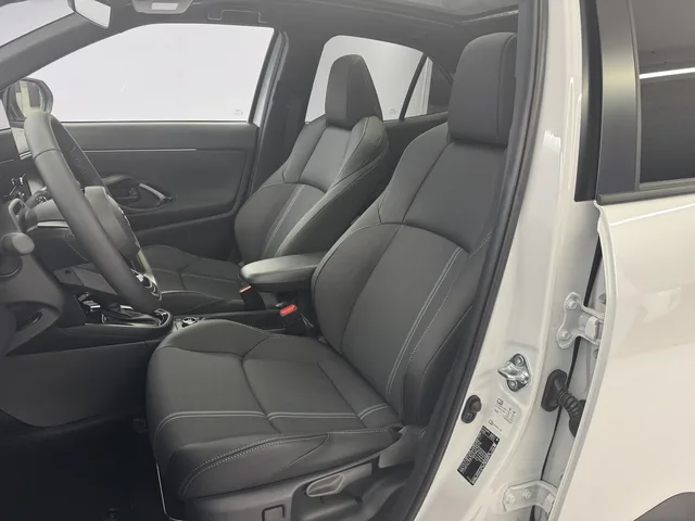 TOYOTA Yaris Cross 1.5 VVT-i HSD Premium AWD-i