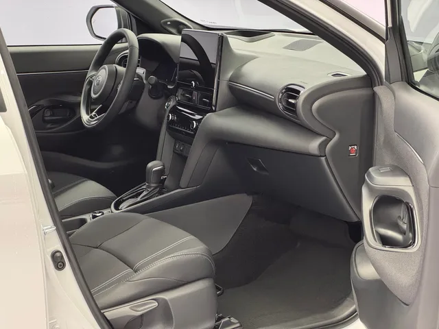 TOYOTA Yaris Cross 1.5 VVT-i HSD Premium AWD-i