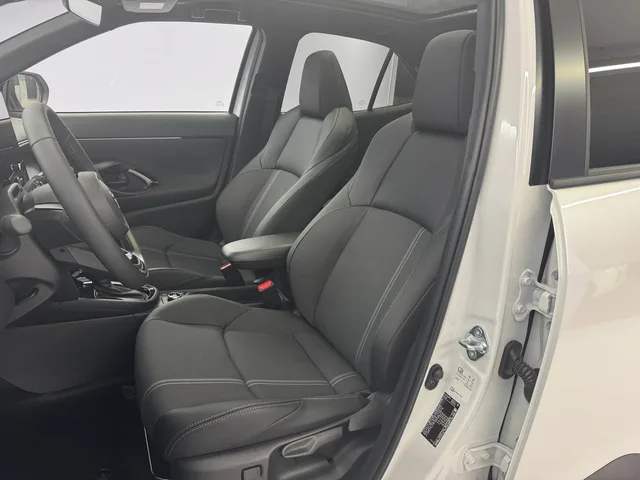 TOYOTA Yaris Cross 1.5 VVT-i HSD Premium AWD-i