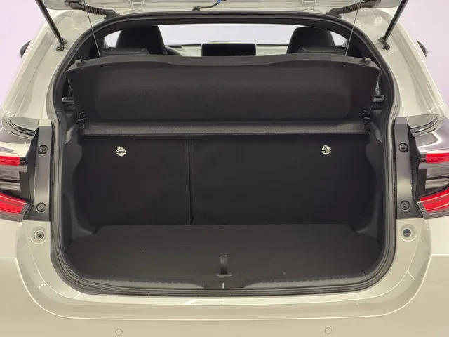 TOYOTA Yaris 1.5 VVT-i HSD Premium