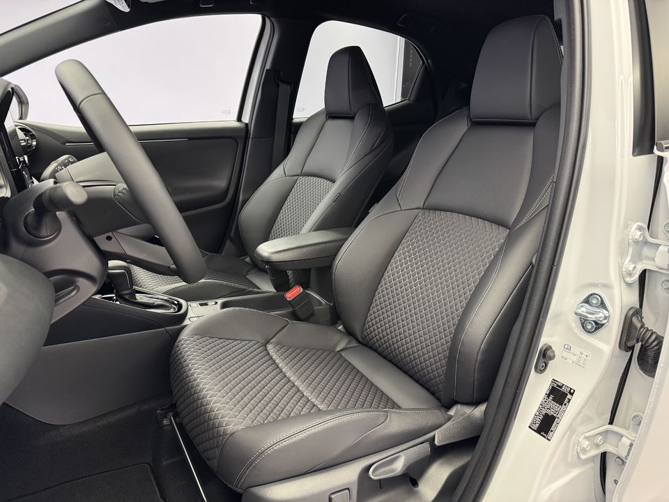 Yaris 1.5 VVT-i HSD Premium