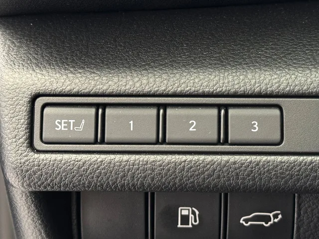 LEXUS LBX 1.5 Hybrid Relax AWD