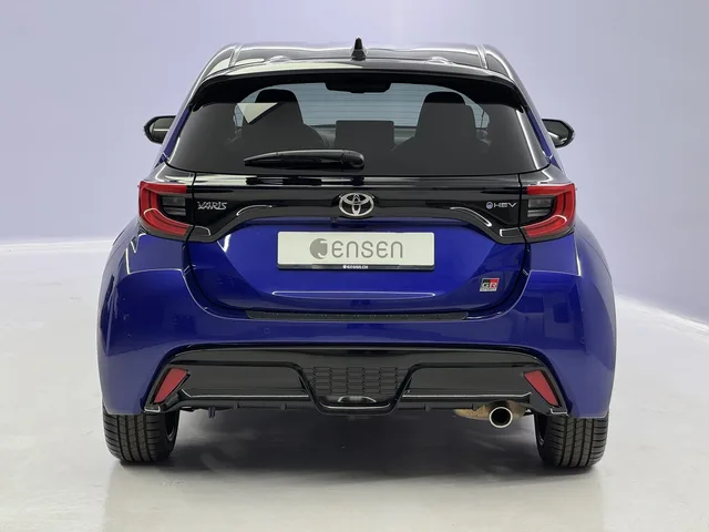 TOYOTA Yaris 1.5 VVT-i HSD GR Sport