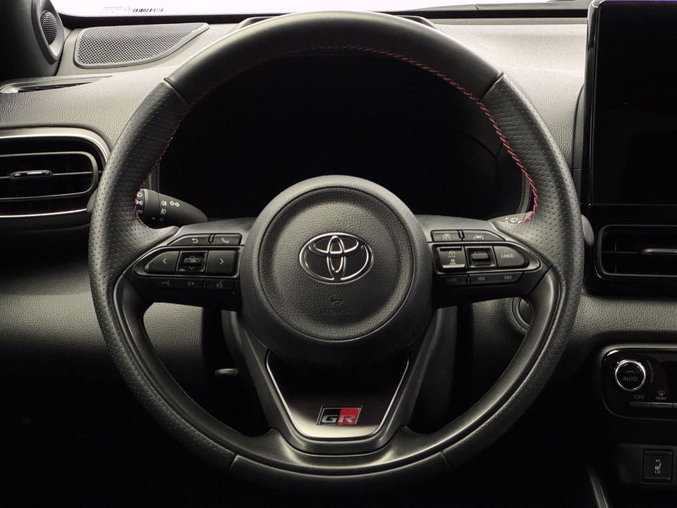 Yaris 1.5 VVT-i HSD GR Sport