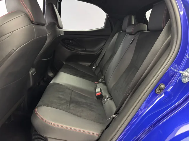 TOYOTA Yaris 1.5 VVT-i HSD GR Sport