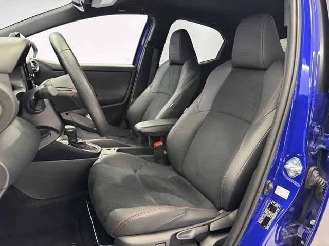 TOYOTA Yaris 1.5 VVT-i HSD GR Sport