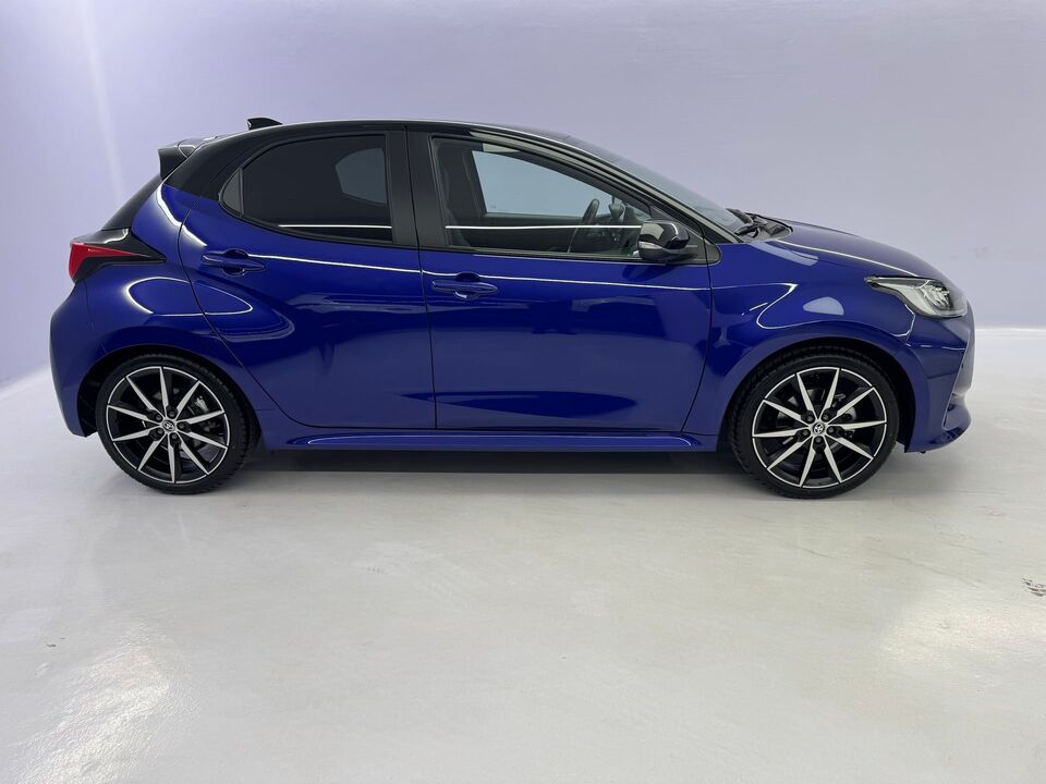 Yaris 1.5 VVT-i HSD GR Sport
