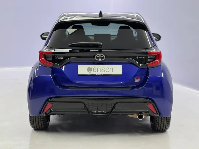 TOYOTA Yaris 1.5 VVT-i HSD GR Sport