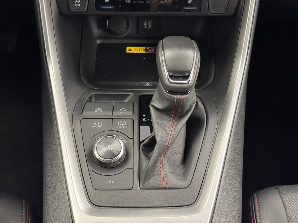 RAV4 2.5 Plug-In-Hybrid Platinum AWD-i