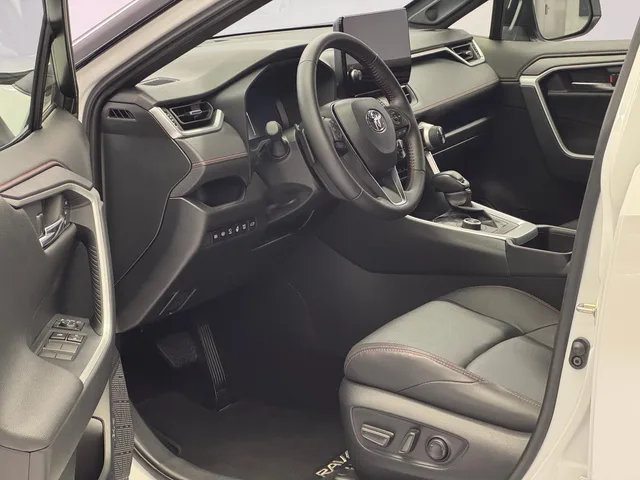 TOYOTA RAV4 2.5 Plug-In-Hybrid Platinum AWD-i