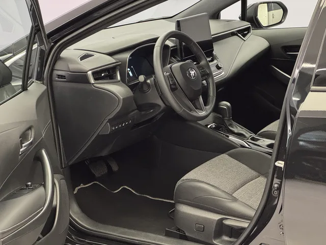TOYOTA Corolla Touring Sports 2.0 HSD Trend