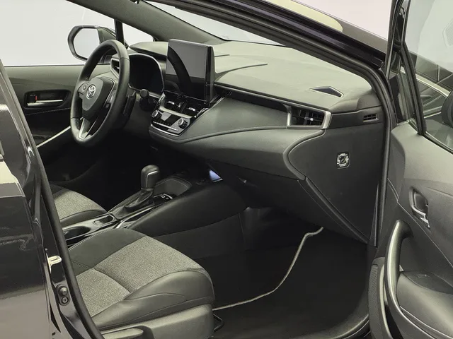 TOYOTA Corolla Touring Sports 2.0 HSD Trend