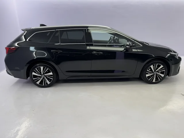TOYOTA Corolla Touring Sports 2.0 HSD Trend