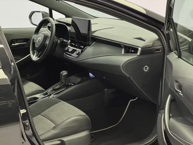 TOYOTA Corolla Touring Sports 2.0 HSD Trend