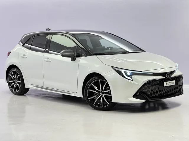 TOYOTA Corolla 2.0 HSD GR Sport