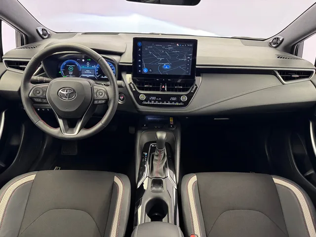 TOYOTA Corolla 2.0 HSD GR Sport