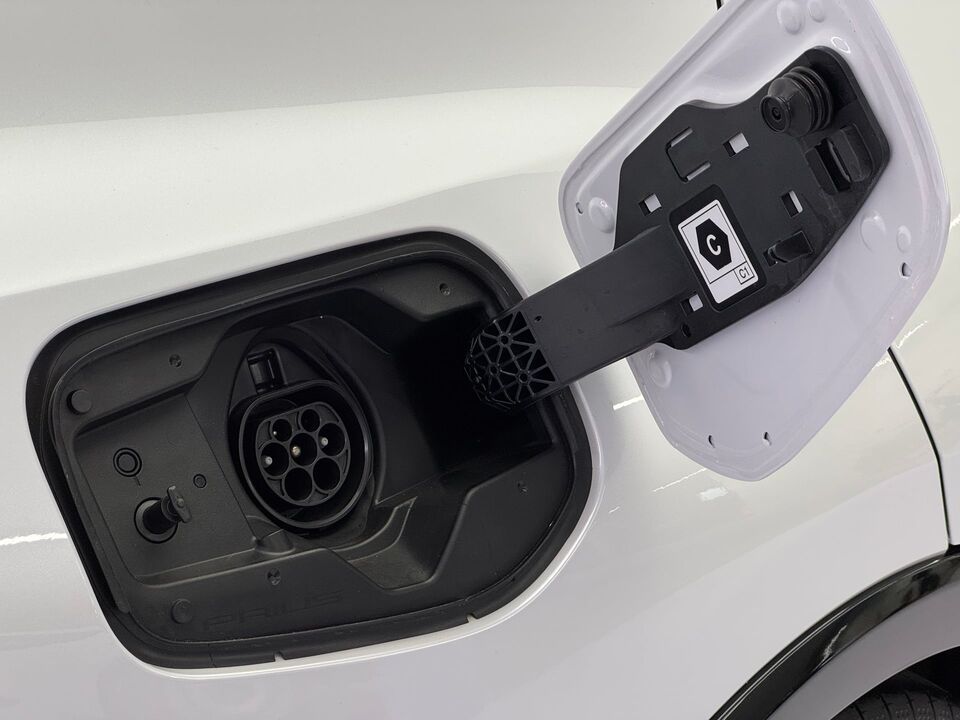 Prius 2.0 Plug-In-Hybrid Style
