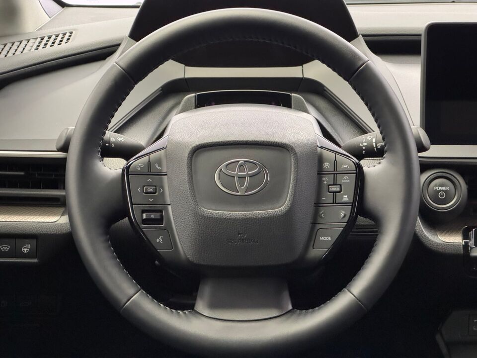 Prius 2.0 Plug-In-Hybrid Style