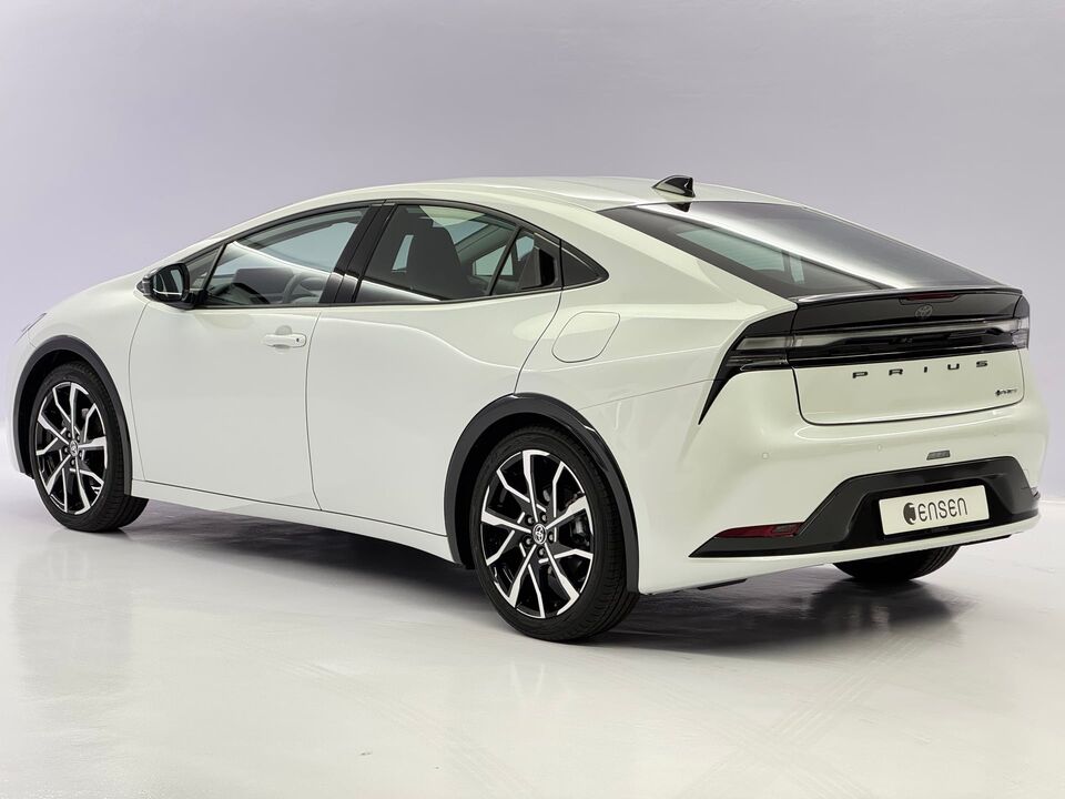 Prius 2.0 Plug-In-Hybrid Style