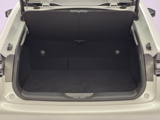 TOYOTA Prius 2.0 Plug-In-Hybrid Style