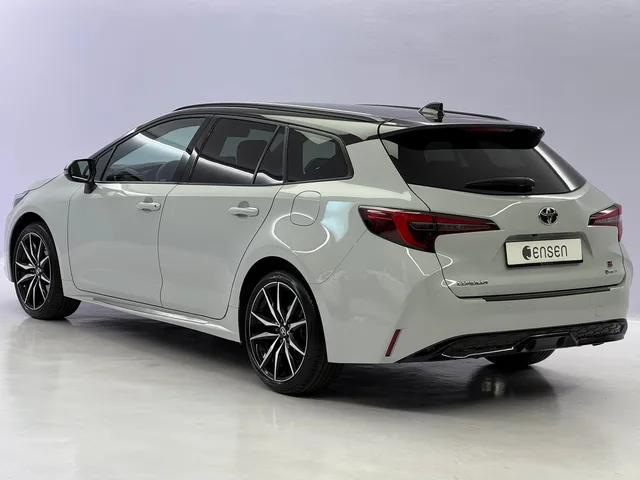 TOYOTA Corolla Touring Sports 2.0 HSD GR Sport