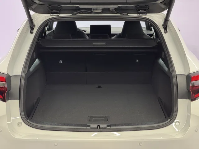 TOYOTA Corolla Touring Sports 1.8 HSD Trend