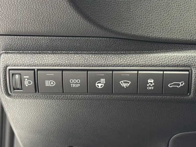 TOYOTA Corolla Touring Sports 1.8 HSD Trend