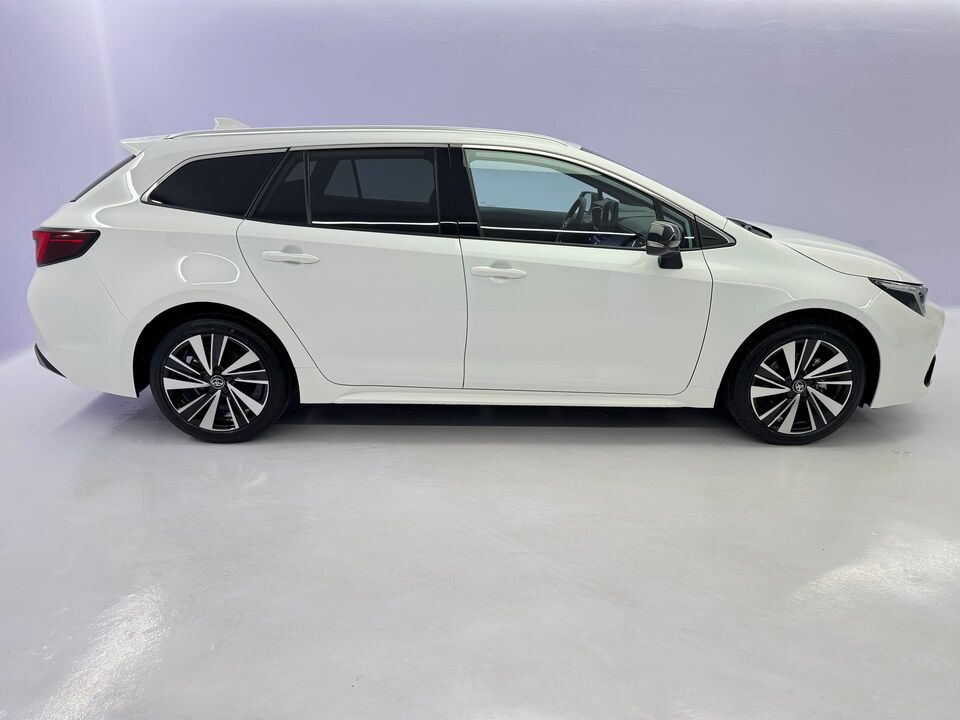 Corolla Touring Sports 1.8 HSD Trend