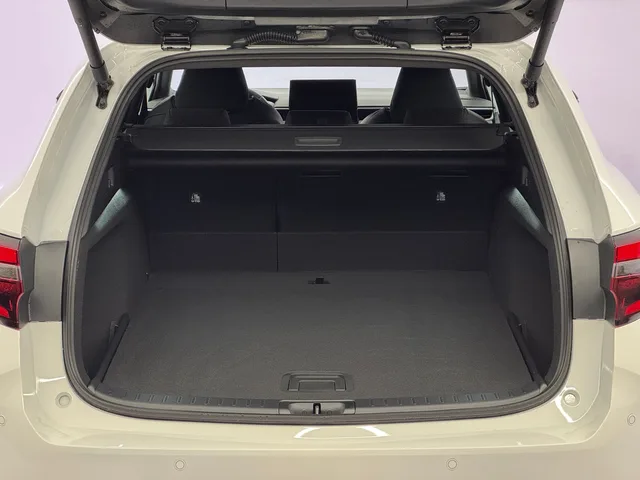TOYOTA Corolla Touring Sports 1.8 HSD Trend