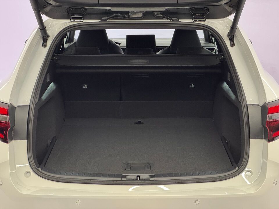 Corolla Touring Sports 1.8 HSD Trend