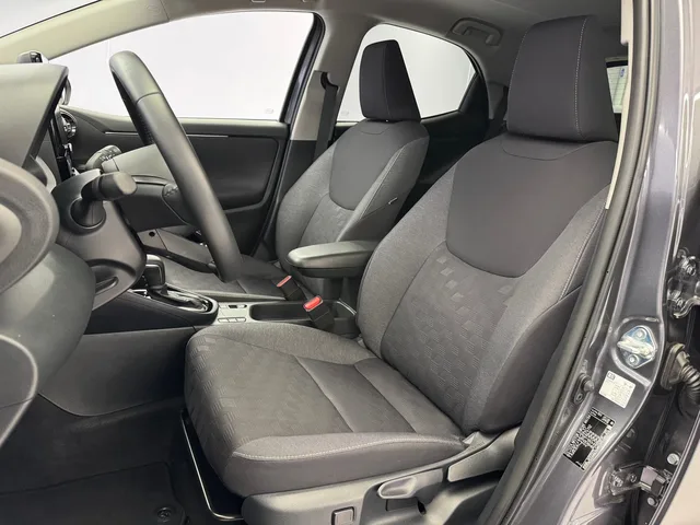 TOYOTA Yaris 1.5 VVT-i HSD Trend