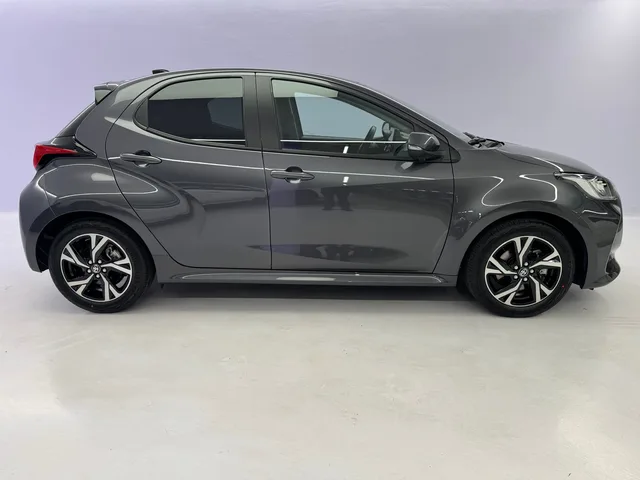 TOYOTA Yaris 1.5 VVT-i HSD Trend