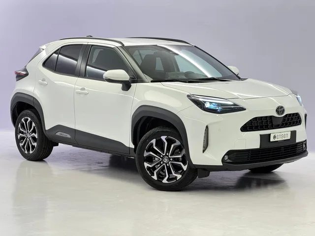TOYOTA Yaris Cross 1.5 VVT-i HSD Trend AWD-i