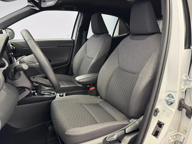 TOYOTA Yaris Cross 1.5 VVT-i HSD Trend AWD-i