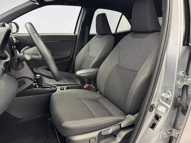 TOYOTA Yaris Cross 1.5 VVT-i HSD Trend AWD-i