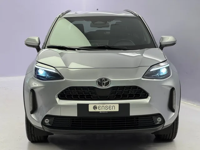 TOYOTA Yaris Cross 1.5 VVT-i HSD Trend AWD-i