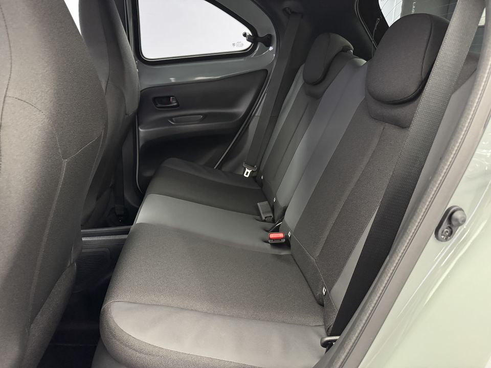 Aygo X 1.5 VVT-i HSD Style