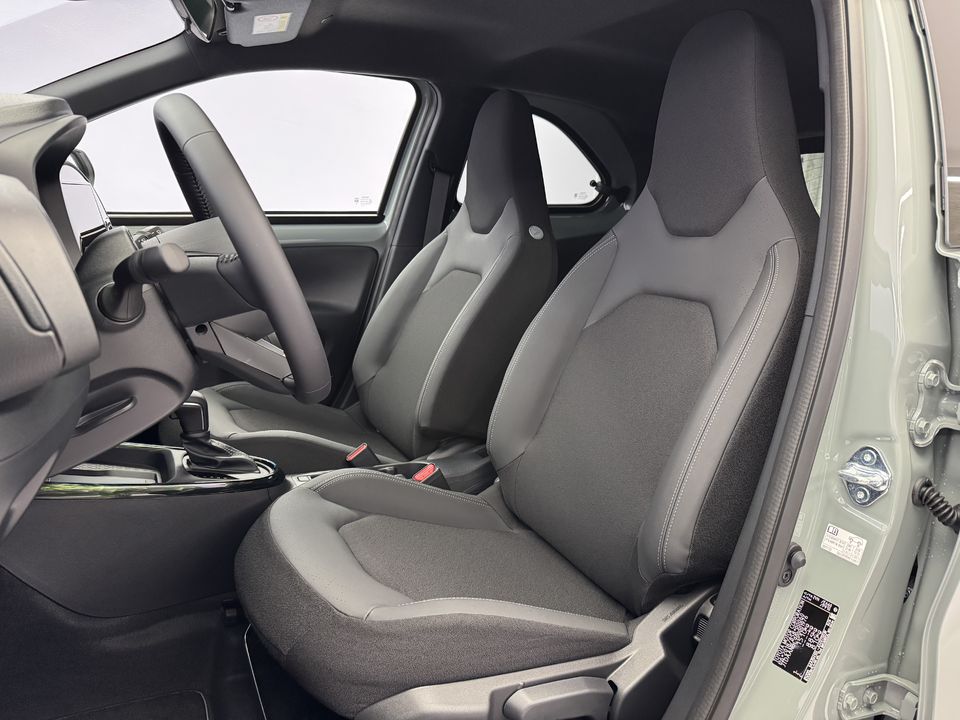 Aygo X 1.5 VVT-i HSD Style