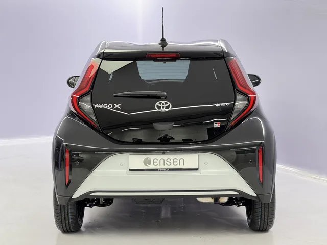 TOYOTA Aygo X 1.5 VVT-i HSD GR Sport