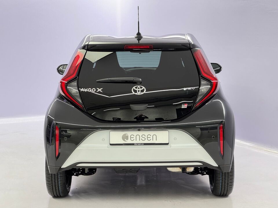 Aygo X 1.5 VVT-i HSD GR Sport