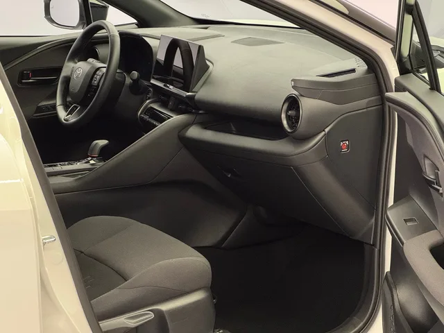 TOYOTA C-HR 2.0 PHEV Swiss Edition