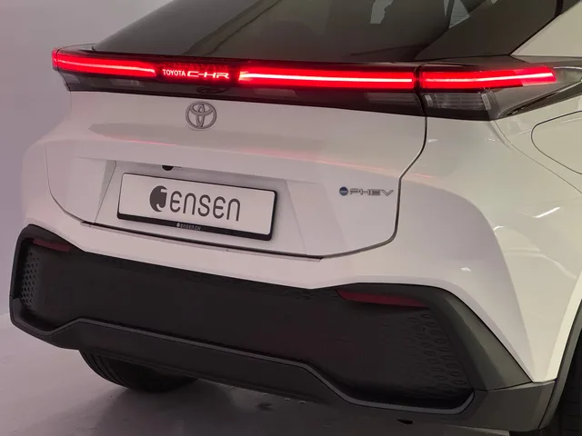 TOYOTA C-HR 2.0 PHEV Swiss Edition