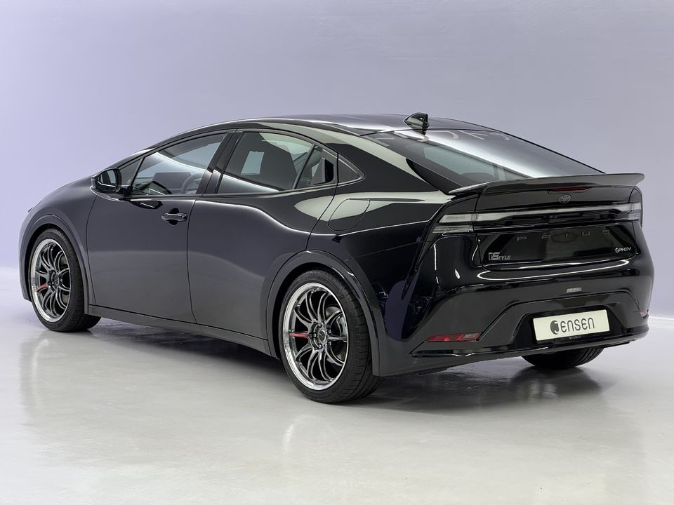 Prius 2.0 Plug-in-Hybrid Style Drift Force Edition
