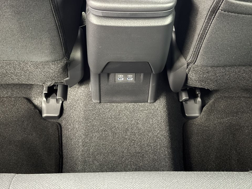 Prius 2.0 Plug-in-Hybrid Style Drift Force Edition