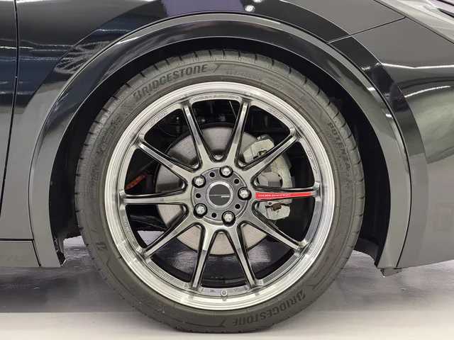 TOYOTA Prius 2.0 Plug-in-Hybrid Style Drift Force Edition