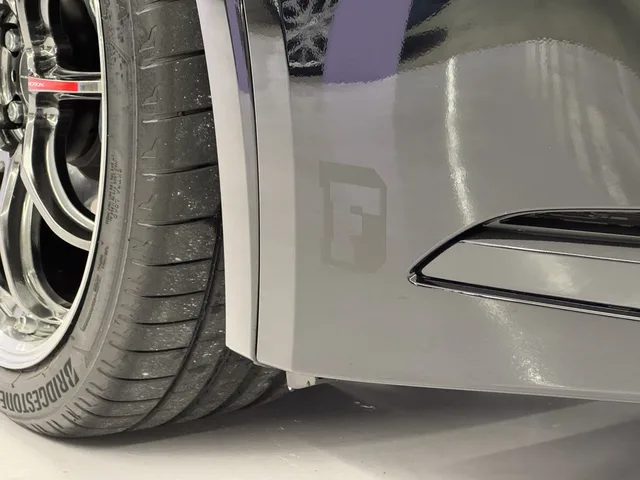 TOYOTA Prius 2.0 Plug-in-Hybrid Style Drift Force Edition