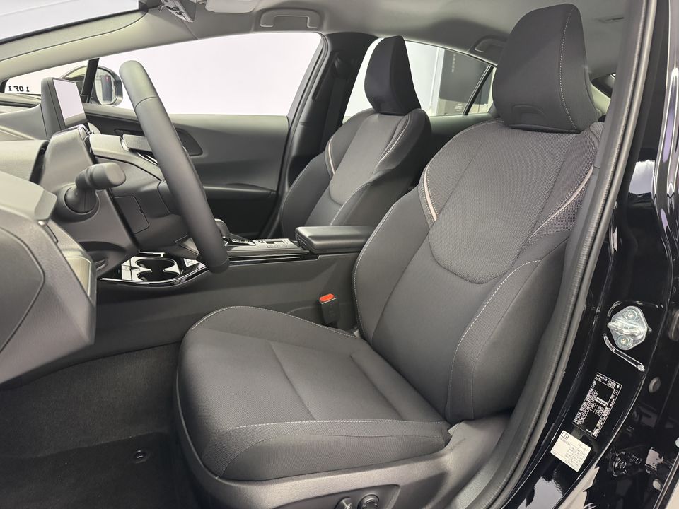 Prius 2.0 Plug-in-Hybrid Style Drift Force Edition