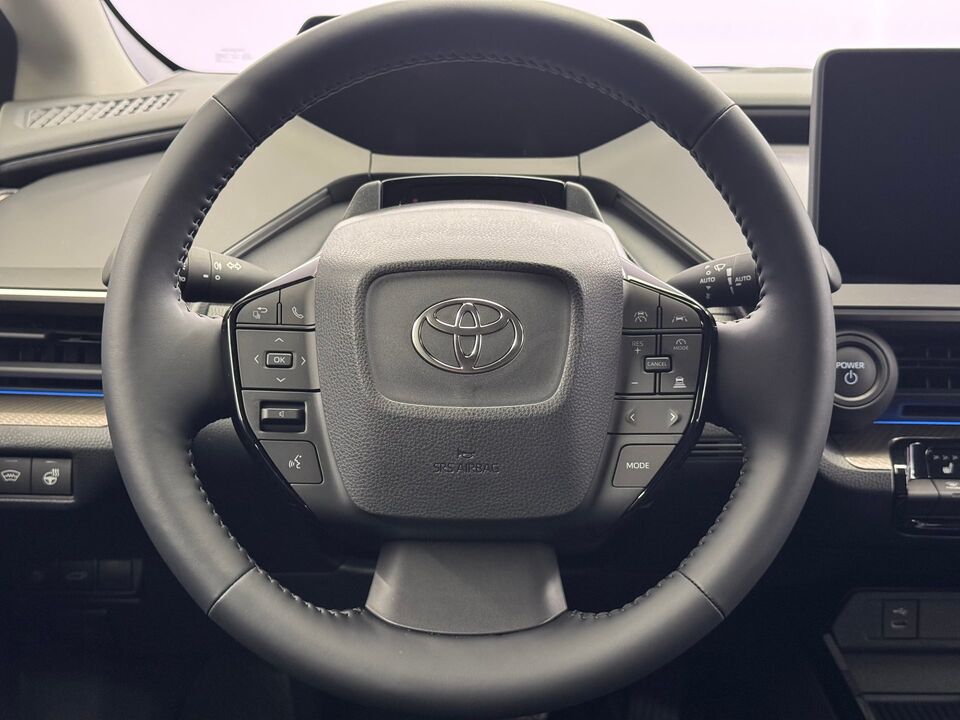 Prius 2.0 Plug-in-Hybrid Style Drift Force Edition